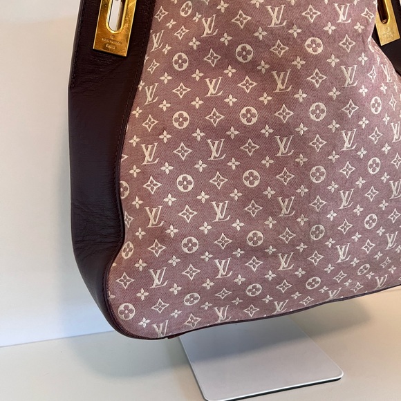 LOUIS VUITTON RendezVous
Shoulder Bag Idylle Sepia - Picture 8 of 17